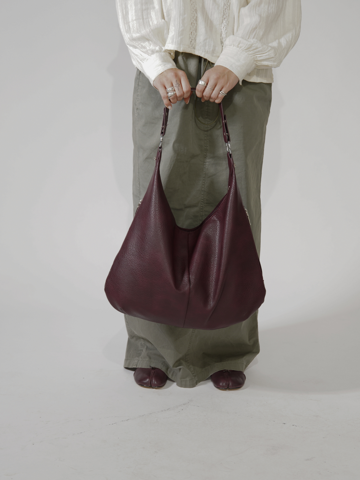 Aeliana Sleek Everyday Bag