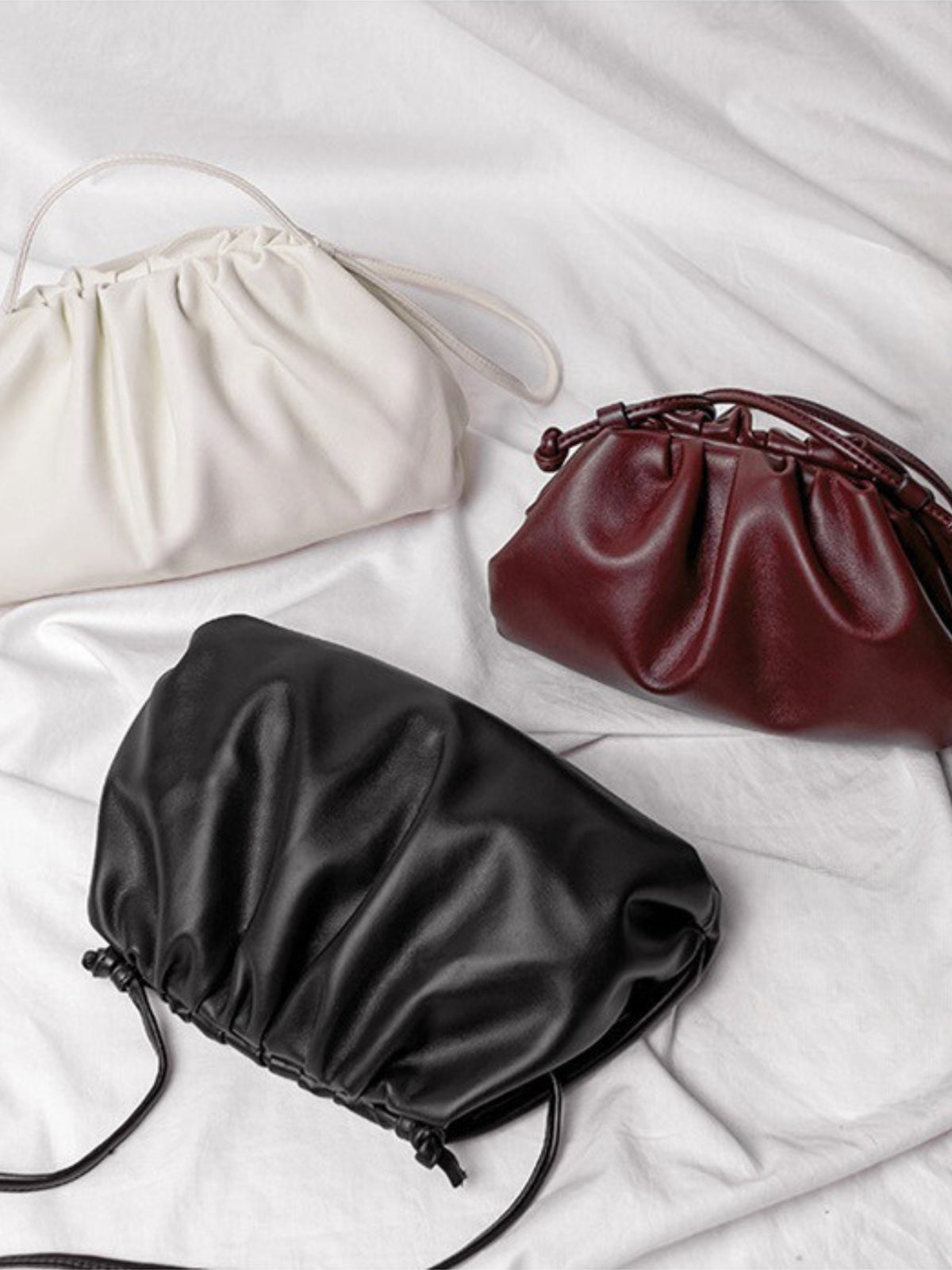 Natalia Chic Pouch