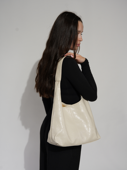 Aurelia Distressed Leather Tote