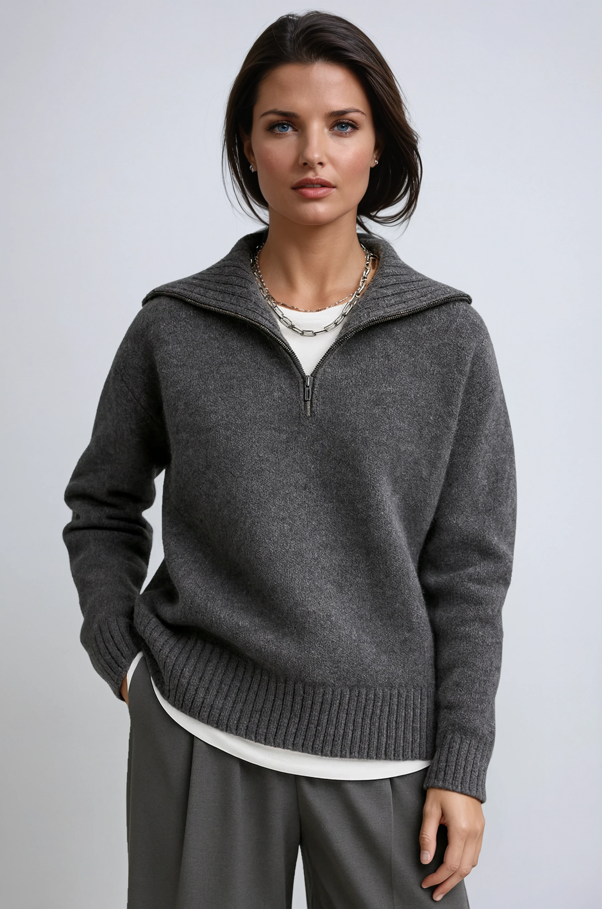 Amara | Knitted Zip-Up Turtleneck