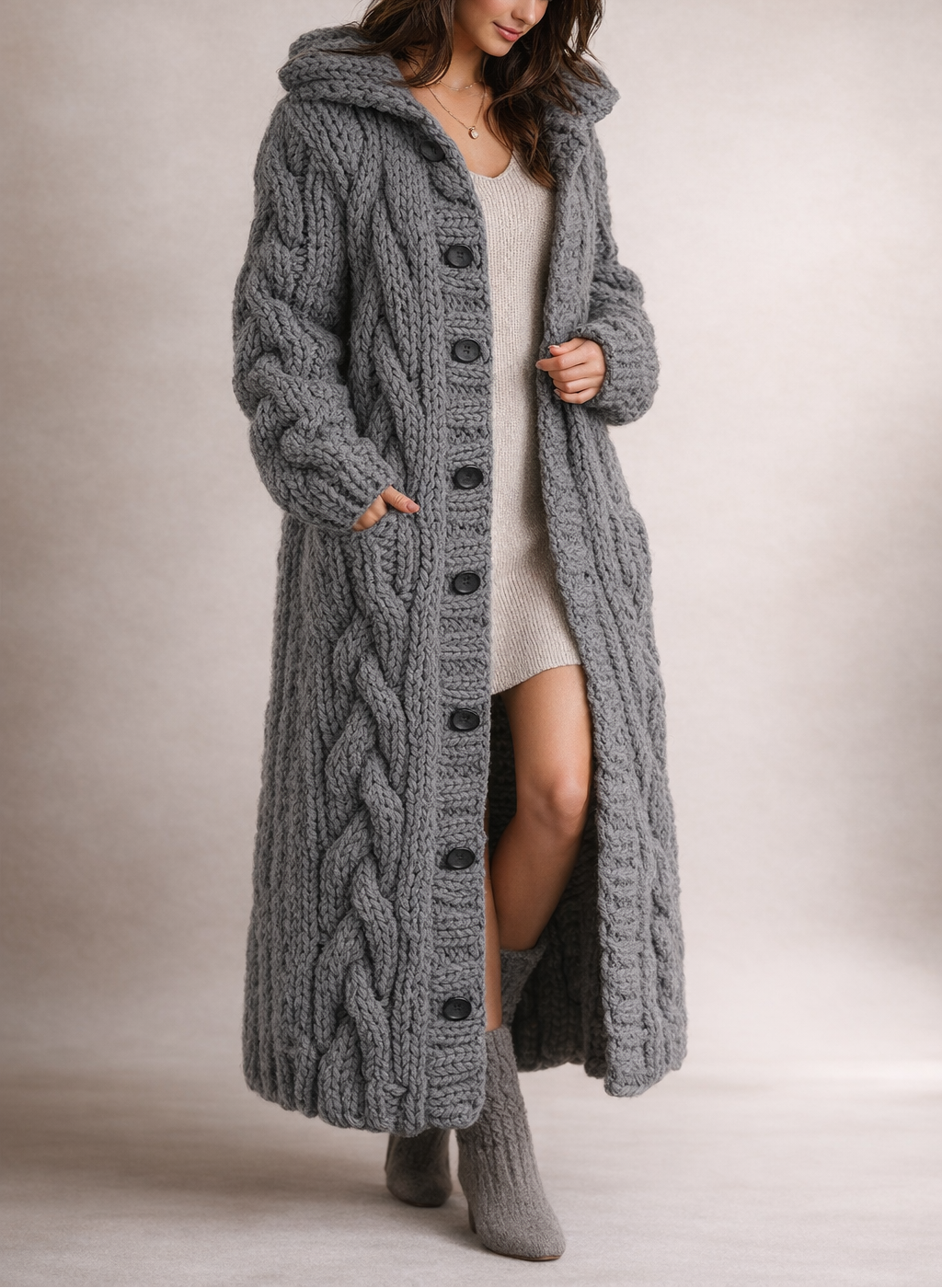 Karin - Elegant Cozy Coat with Tummy Coverage