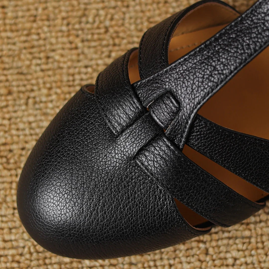 Joan | Timeless T-Bar Flats